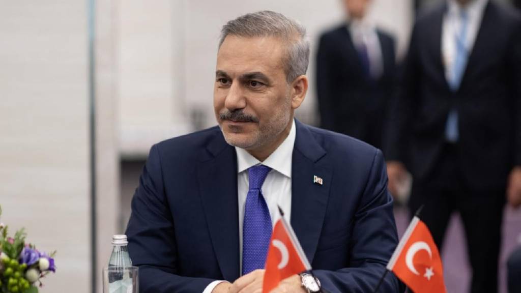 Bakan Fidan Bağdat'ta: İİT dönem başkanlığı Irak'a devrediliyor