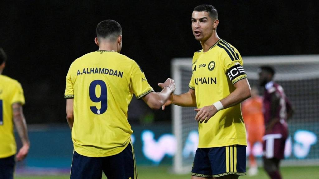 Cristiano Ronaldo, maçın adamı ödülünü takım arkadaşına verdi