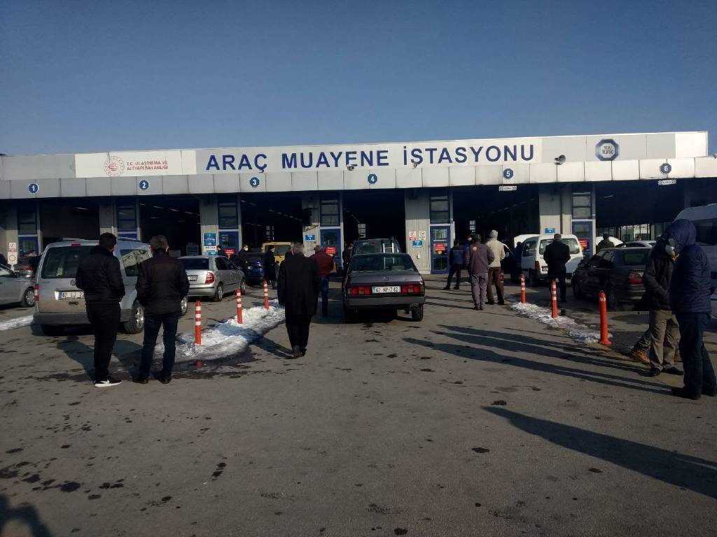 Araç muayenesinde yeni dönem: TURKA, TÜVTÜRK istasyonları için masada