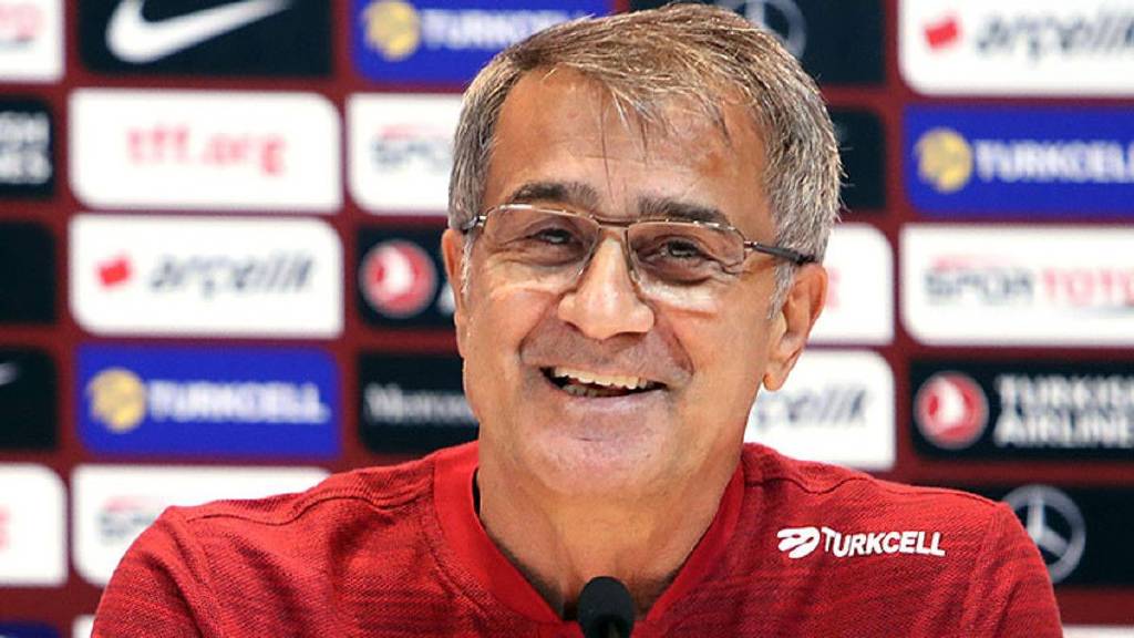 Şenol Güneş'ten milli takım açıklaması: Antrenör Türk olsun