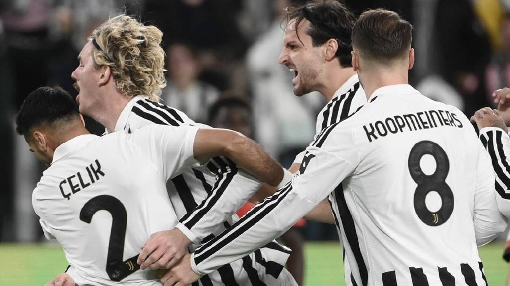 Zeki Çelik gol attı, Juventus sahasında Rennes ile 2-2 berabere kaldı