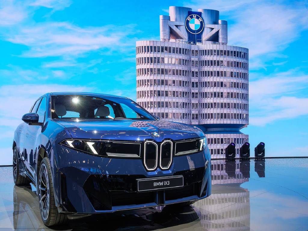 BMW'nin küresel satışları üçüncü çeyrekte yüzde 6,3 geriledi