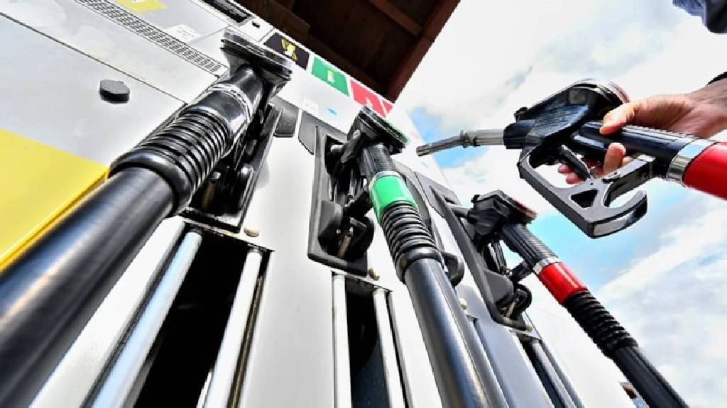 Benzine 96 kuruş indirim geliyor