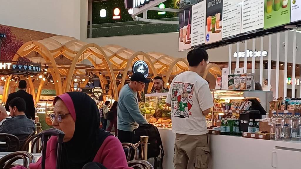 Havalimanlarında fahiş fiyat tepkisi: Tavuk döner menü 2 bin 955 lira