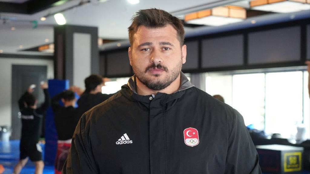 Rıza Kayaalp, Astana'da 6. dünya şampiyonluğu için minderde