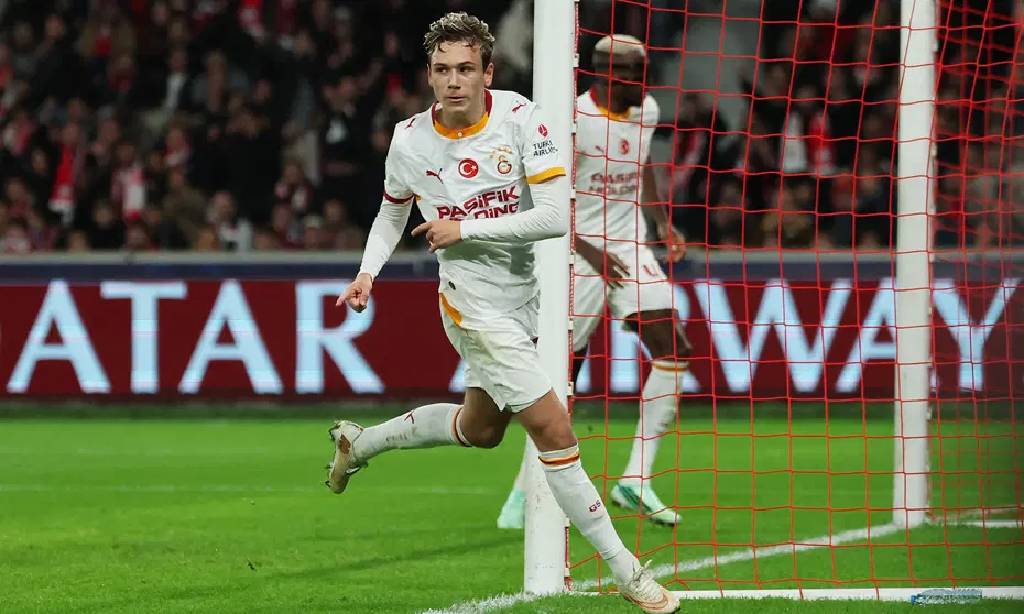 Galatatasaray Fransa'da şov yaptı