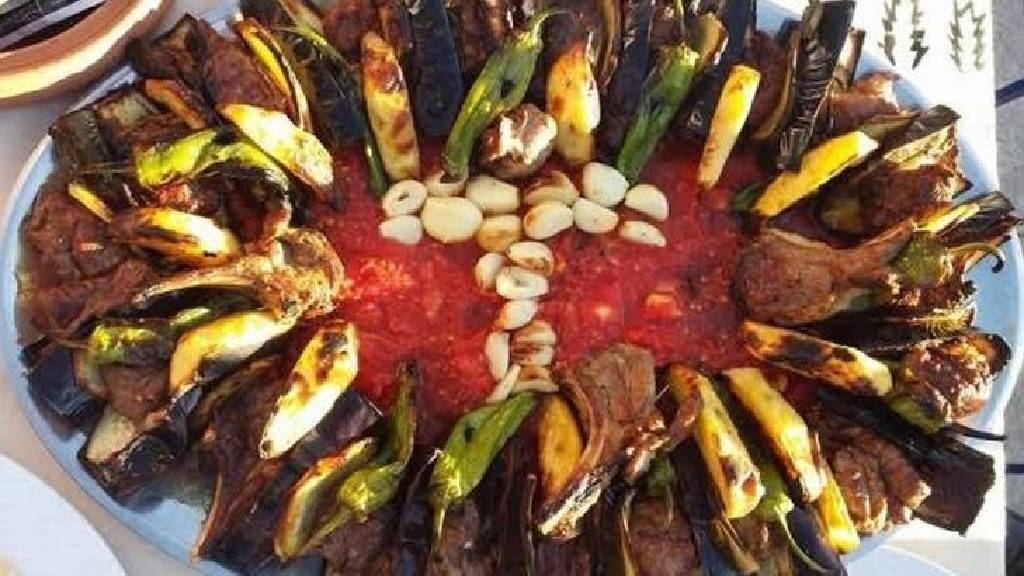 Tokat kebabının püf noktaları: Et, patlıcan ve dizilim