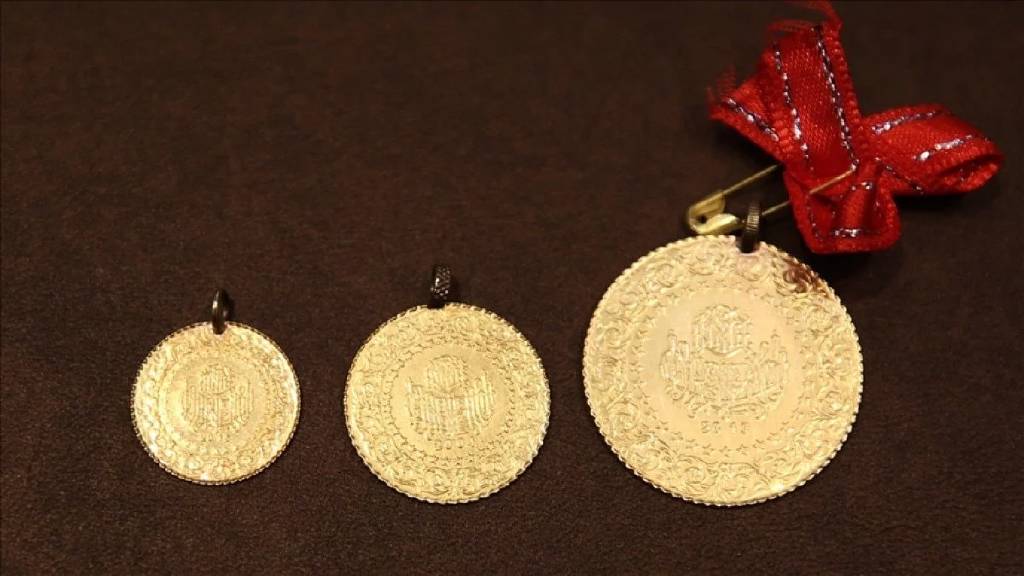 Altın fiyatları haftaya düşüşle başladı