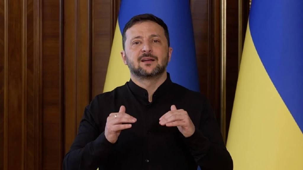 Zelensky: "Önce ateşkes ve güvenlik, sonra seçim"