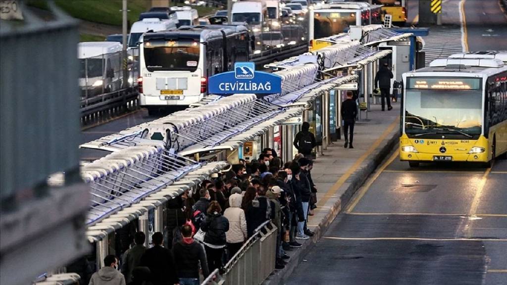 İBB'den toplu taşımaya yüzde 20 zam