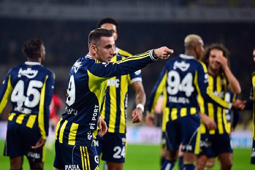 Fenerbahçe, 3 puanı 3 golle aldı