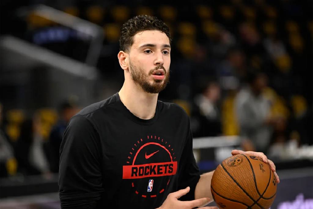 Alperen Şengün'den tarihi performans