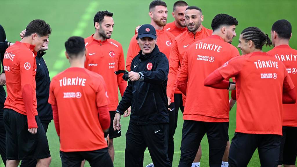 Montella'dan Romanya maçı öncesi uyarı