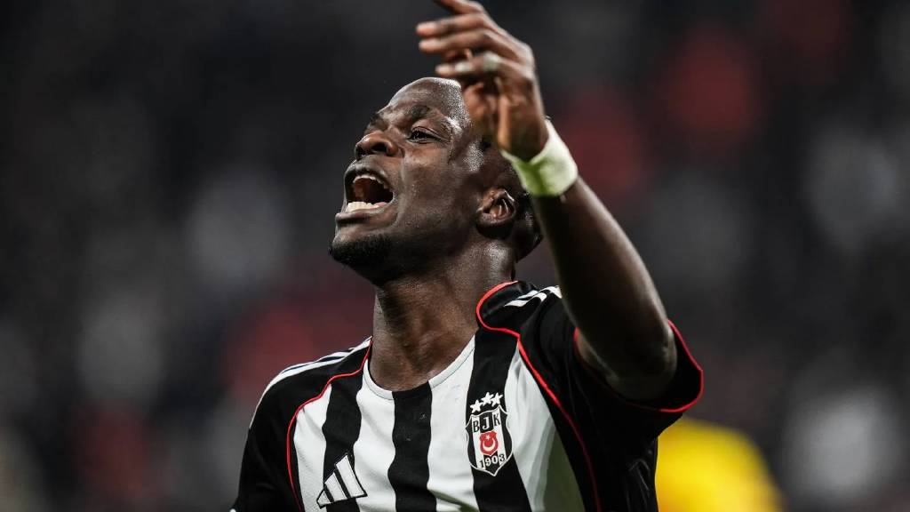  Junior Olaitan, performansının karşılığını aldı