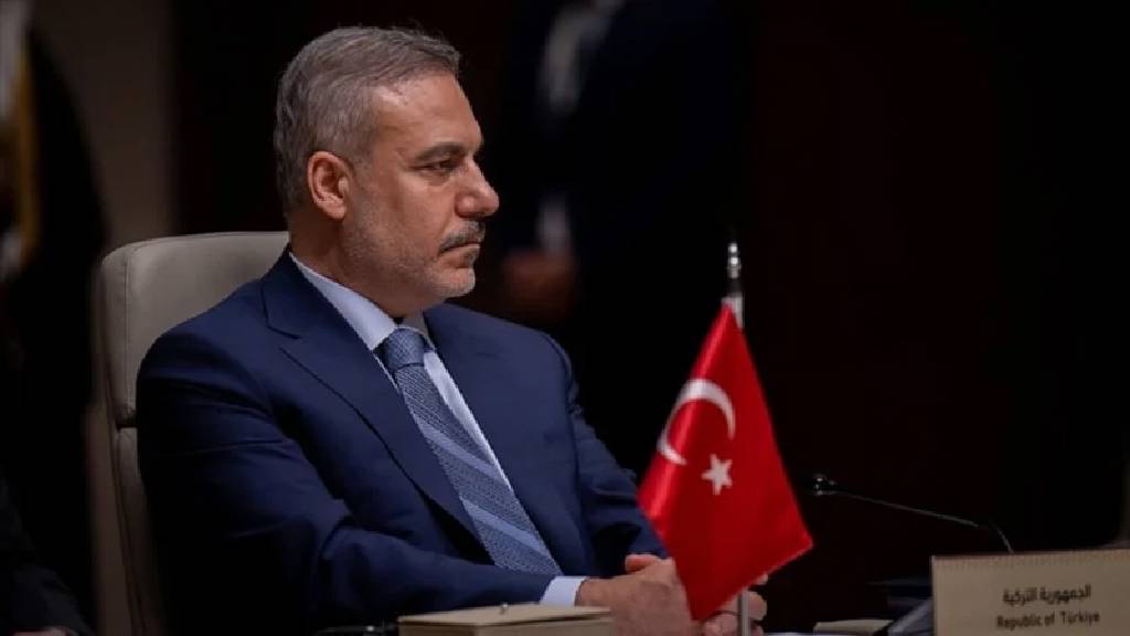 Dışişleri Bakanlığı'ndan yoğun diplomasi trafiği