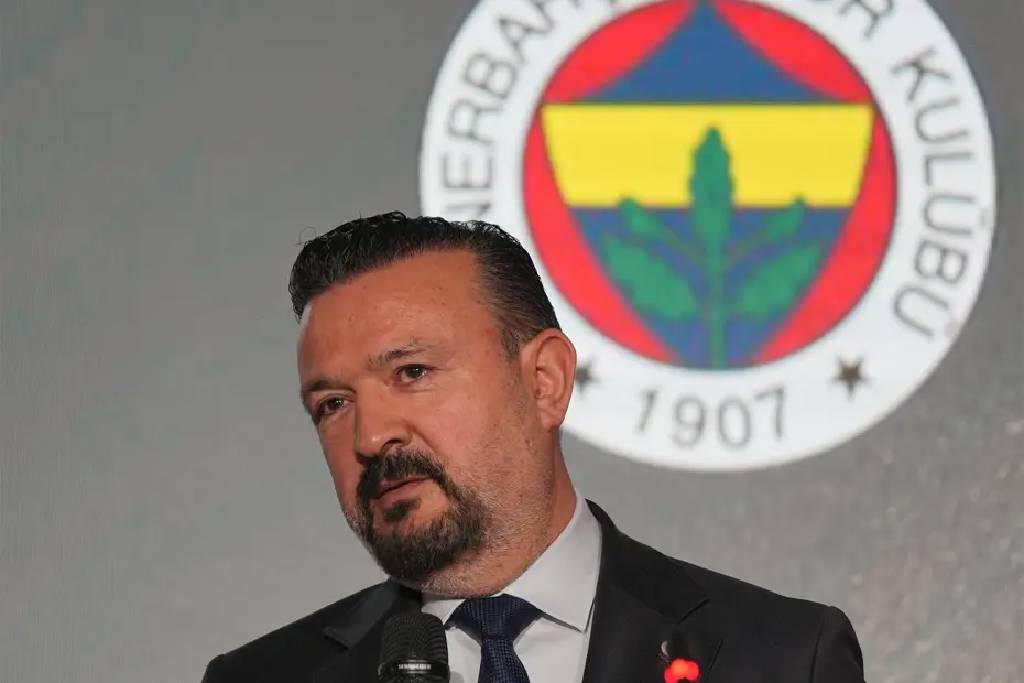 Fenerbahçe'den gece yarısı hakem mesajı