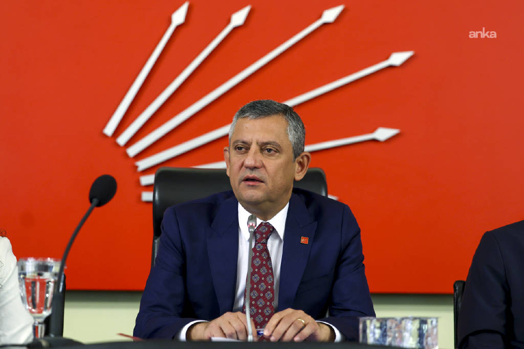 Özgür Özel'den DEM Parti ziyareti