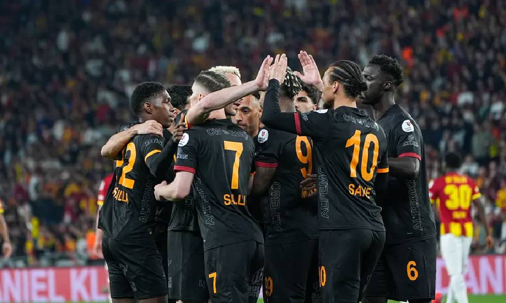 Galatasaray, zorlu Göztepe deplasmanından çıktı