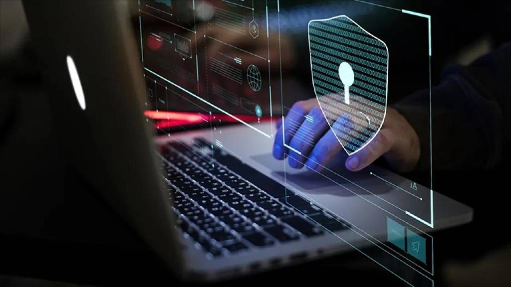 İran'lı hackerlar ABD donanmasının sistemine sızdı iddası