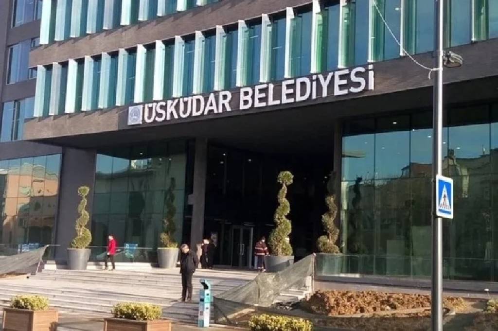 Üsküdar Belediyesi'ne rüşvet operasyonu