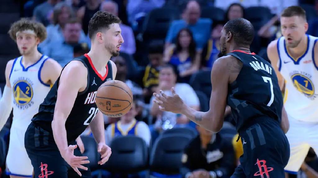 Alperen Şengün, GSW karşısında sahnede