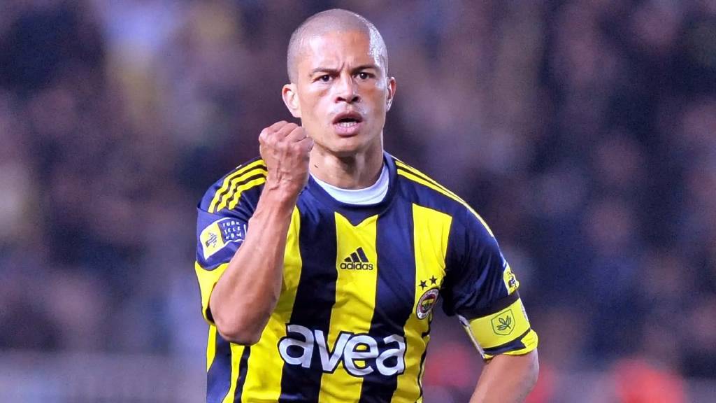 Alex de Souza'dan seçim mesajı