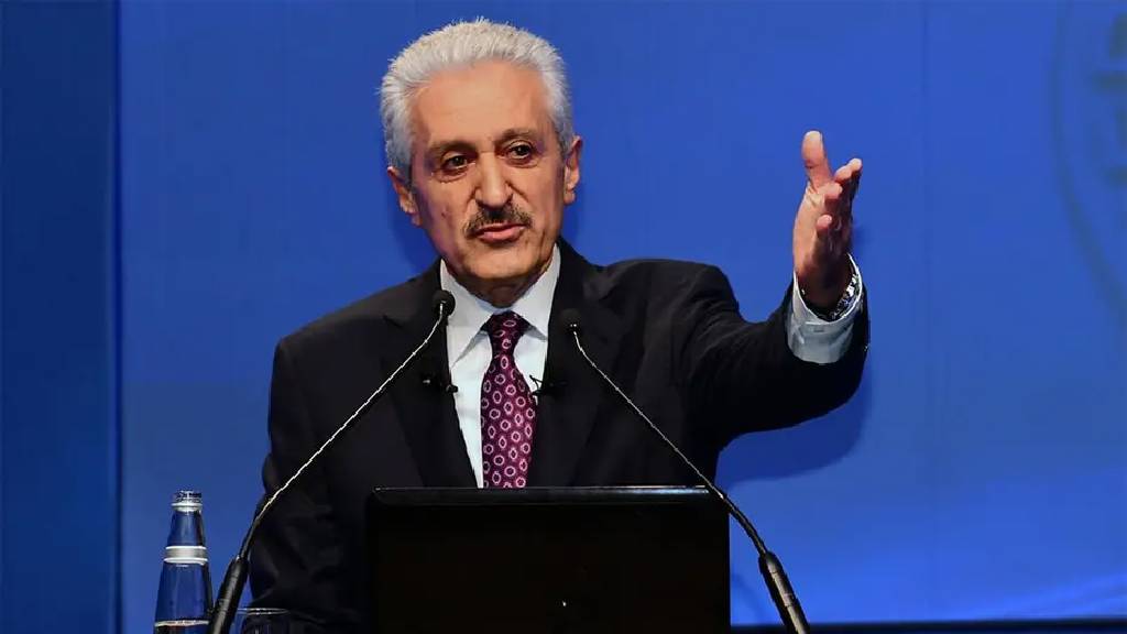 Mehmet Ali Aydınlar aday olmayacağını açıkladı