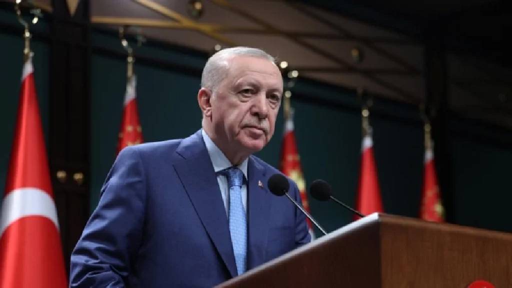 "Türkiye istikrar adası olarak göz dolduruyor"