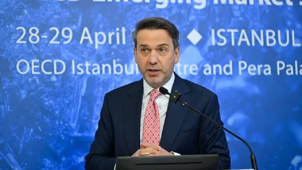 "Cezayir ile LNG anlaşması büyüyebilir"