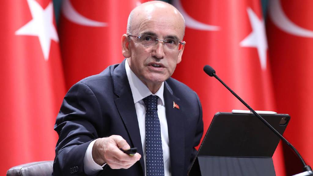 Sanayiye destek mesajı: "Kapsamlı tedbirler alıyoruz"