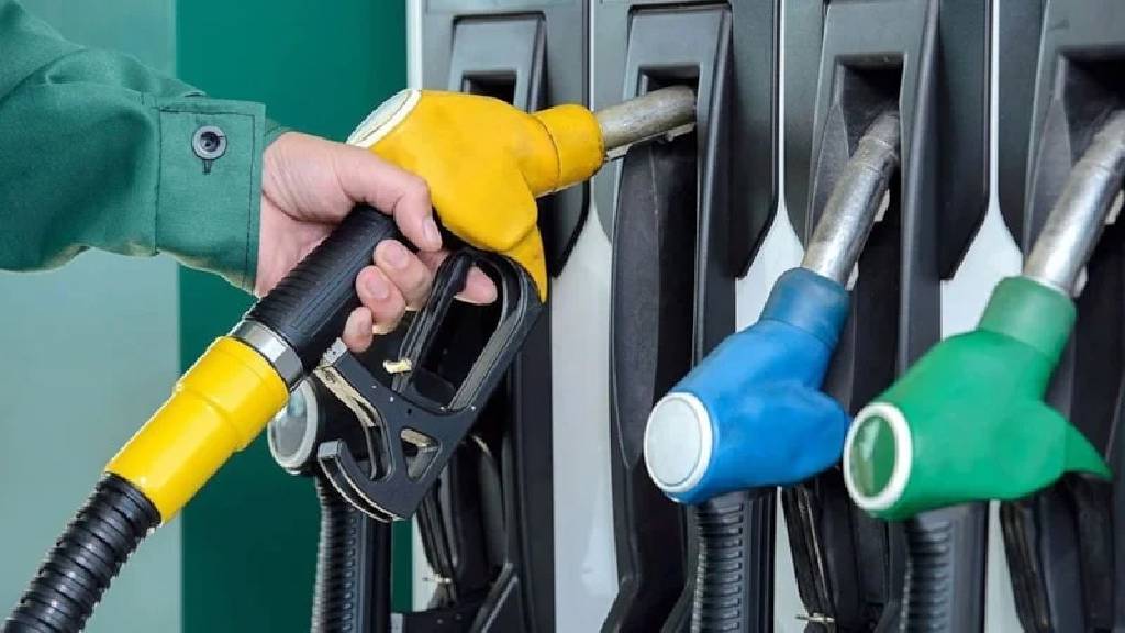 Benzine indirim geldi