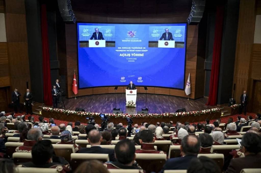Cumhurbaşkanı Erdoğan'dan "Yeni anayasa mesajı"