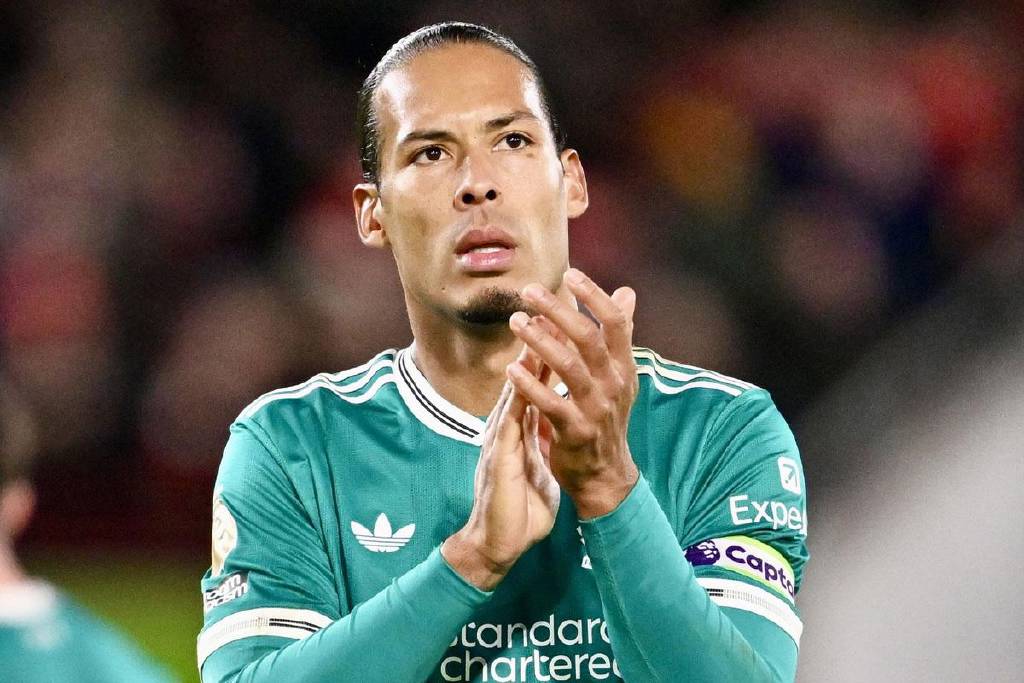 Van Dijk'tan Galatasaray beğenileri heyecanlandırdı
