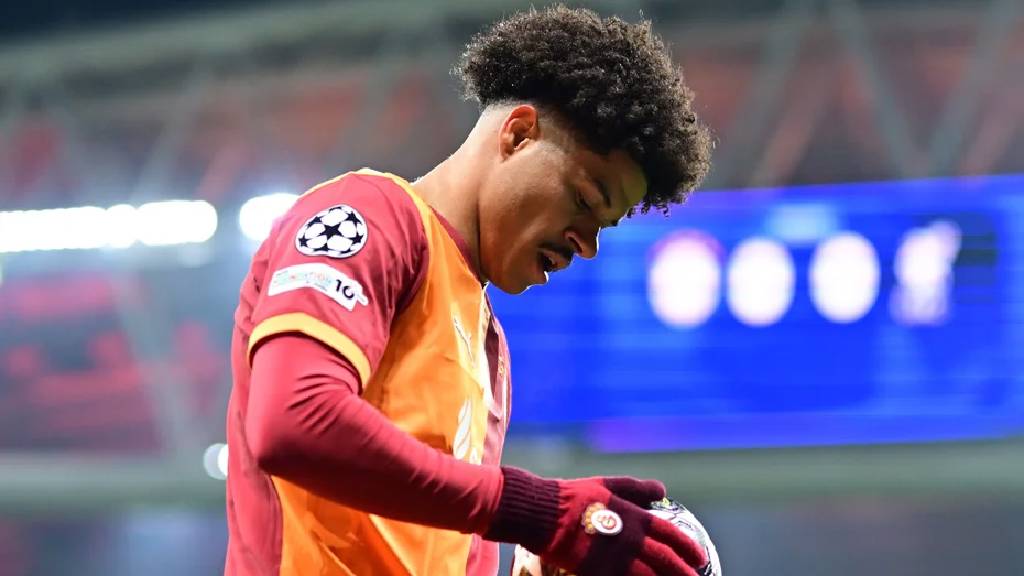 Galatasaray'a Sara'dan kötü haber