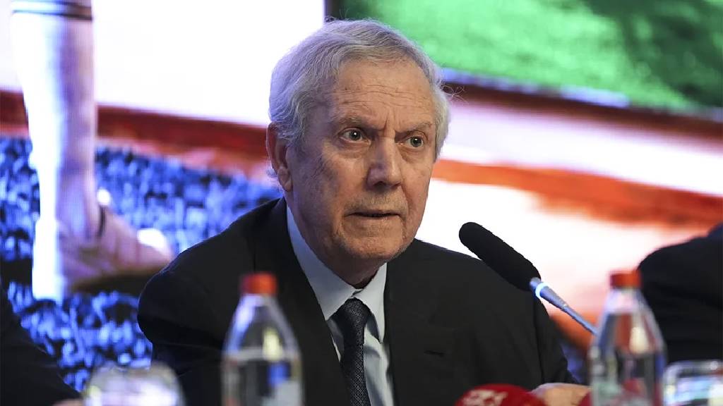 Aziz Yıldırım'ın gözü Premier Lig'de