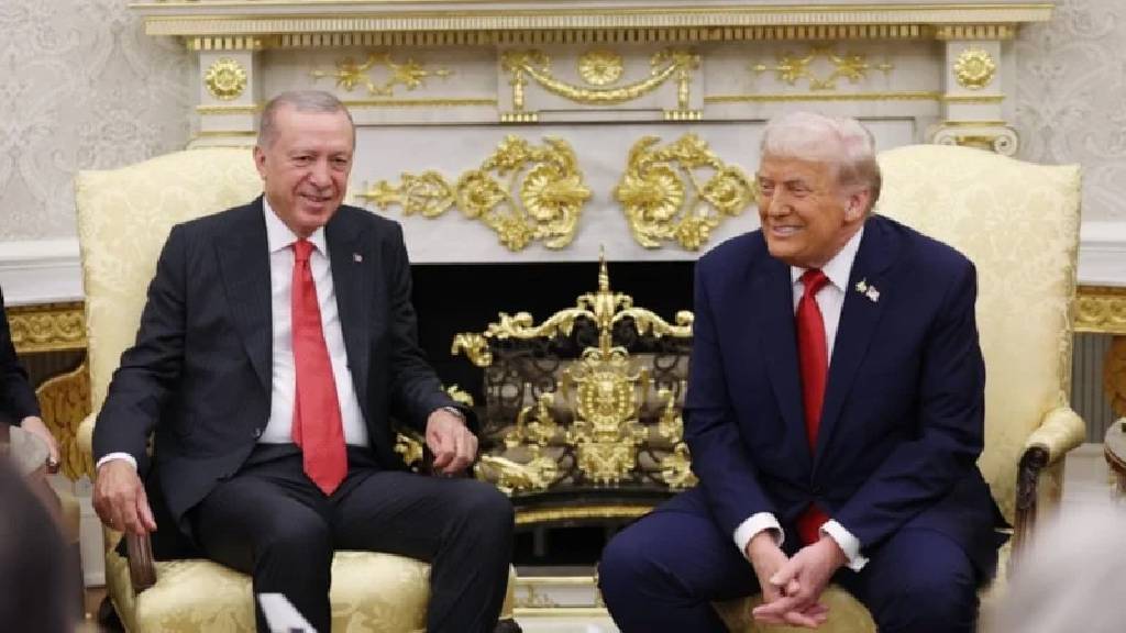 "Trump, NATO Zirvesi için Ankara'da olacağını söyledi"