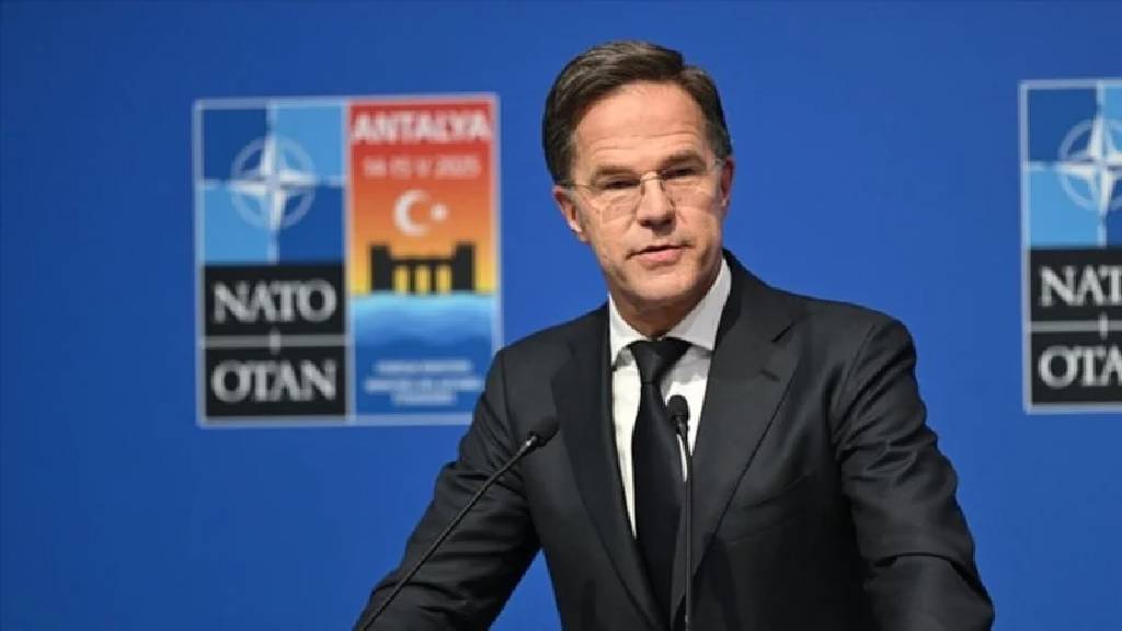 "NATO, Hürmüz'ün açılışına destek vermeye hazır"