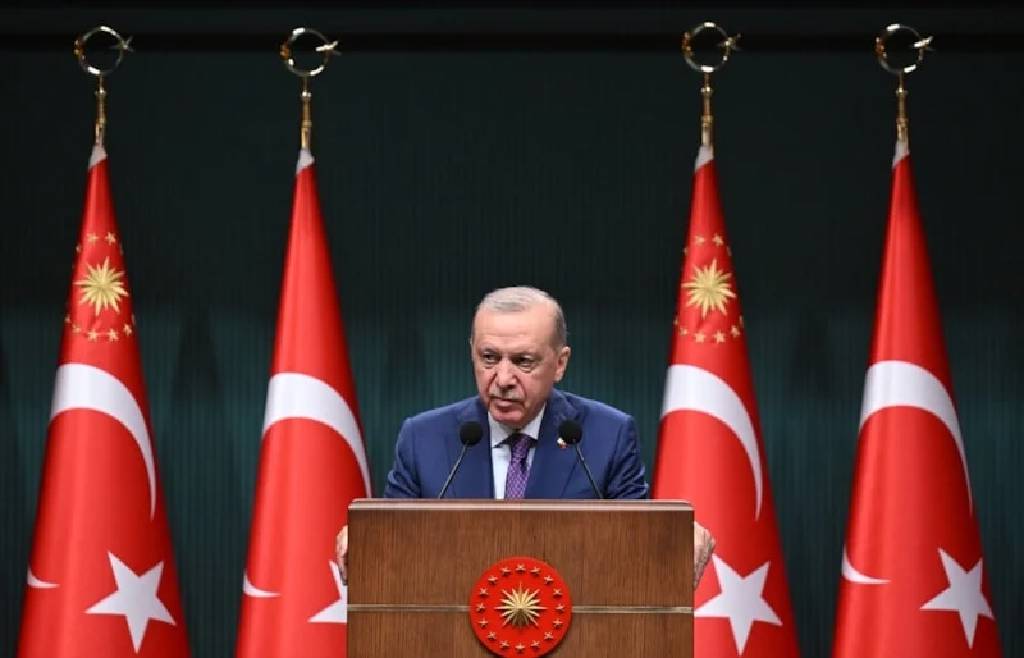 "Ana muhalefetin içindeki kavgalar bizi ilgilendirmiyor"