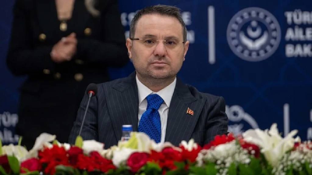 Netanyahu'ya: "Hadsiz sözleri yük hükmündedir"