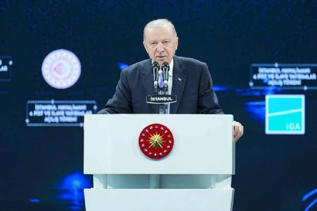 Cumhurbaşkanı, İstanbul Havalimanı'nın 4. ana pist açılışında konuştu