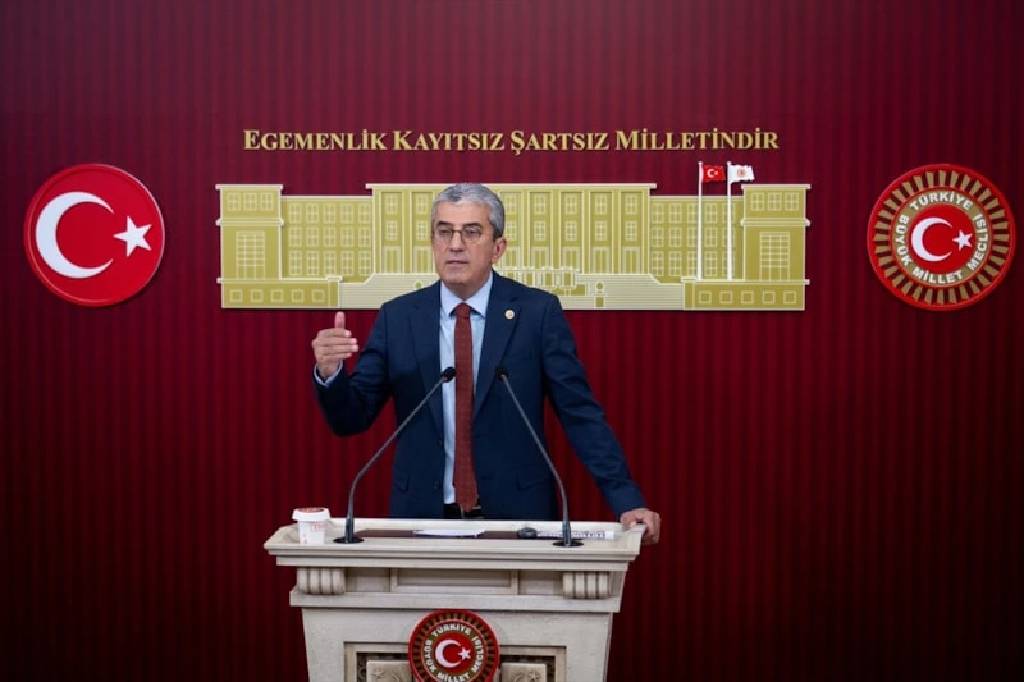"Bütün yerel seçimleri tekrar edelim"