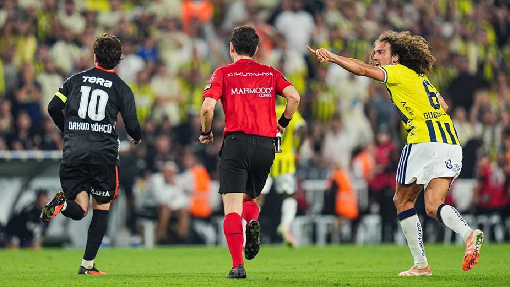 Beşiktaş eski sistemi devreye sokuyor
