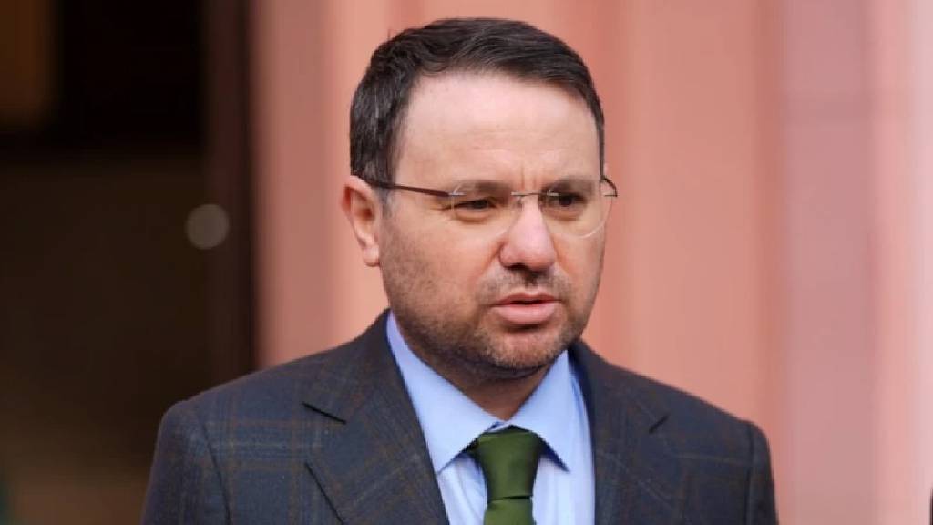 "40 milyon dolarlık transferi durdurduk"